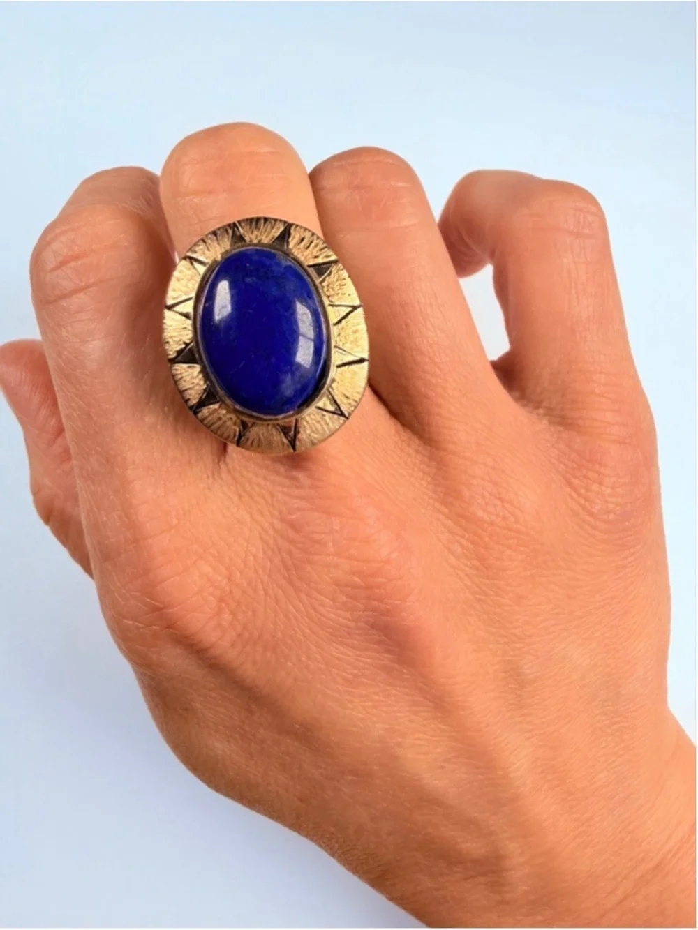 Estate 14K Solid Yellow Gold Large Oval Lapis Lazuli VTG Royal Mid Century Ring